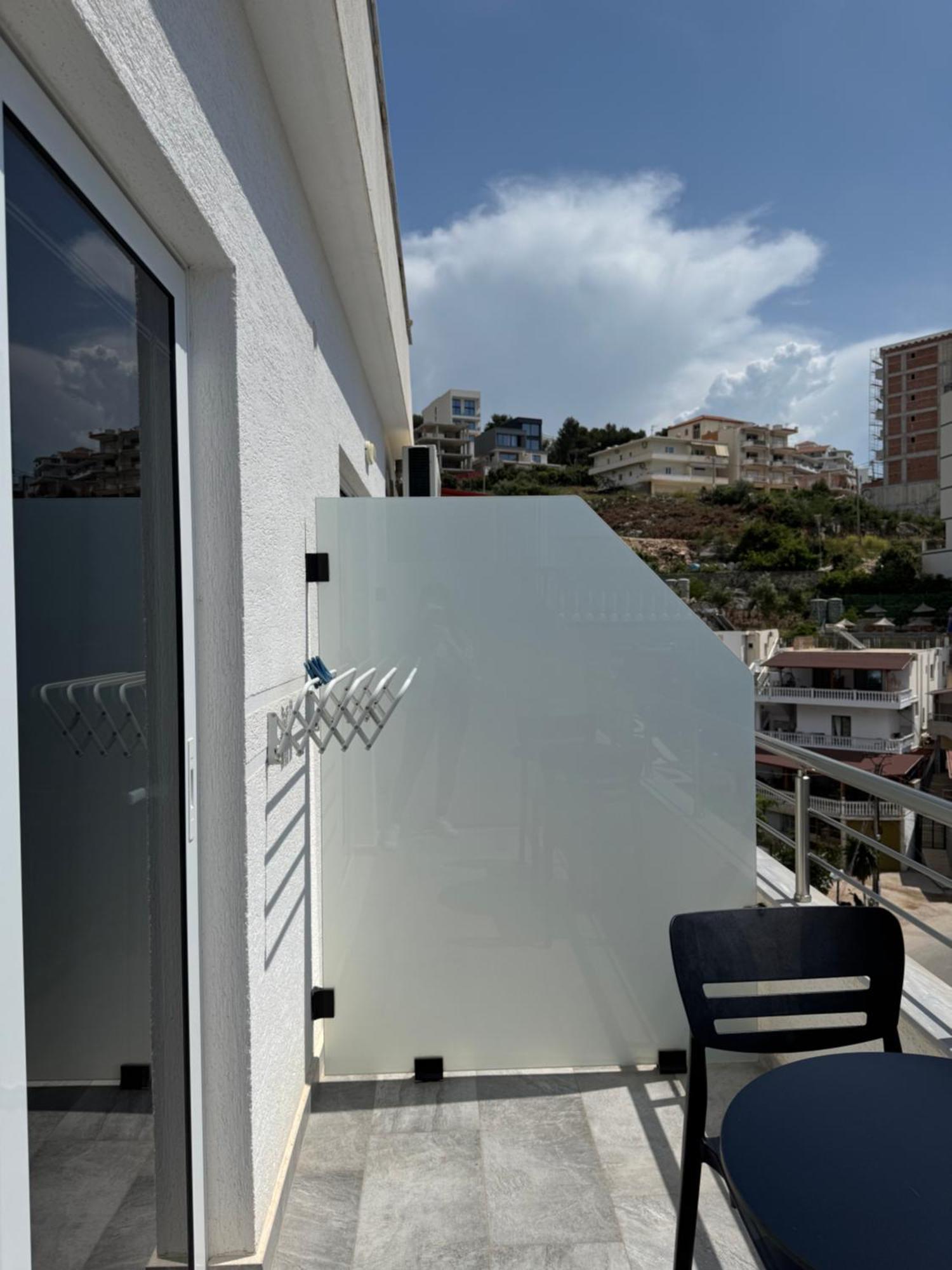 Gjoka Apartments, In Front Of Bougainville Bay Sarandë Zimmer foto